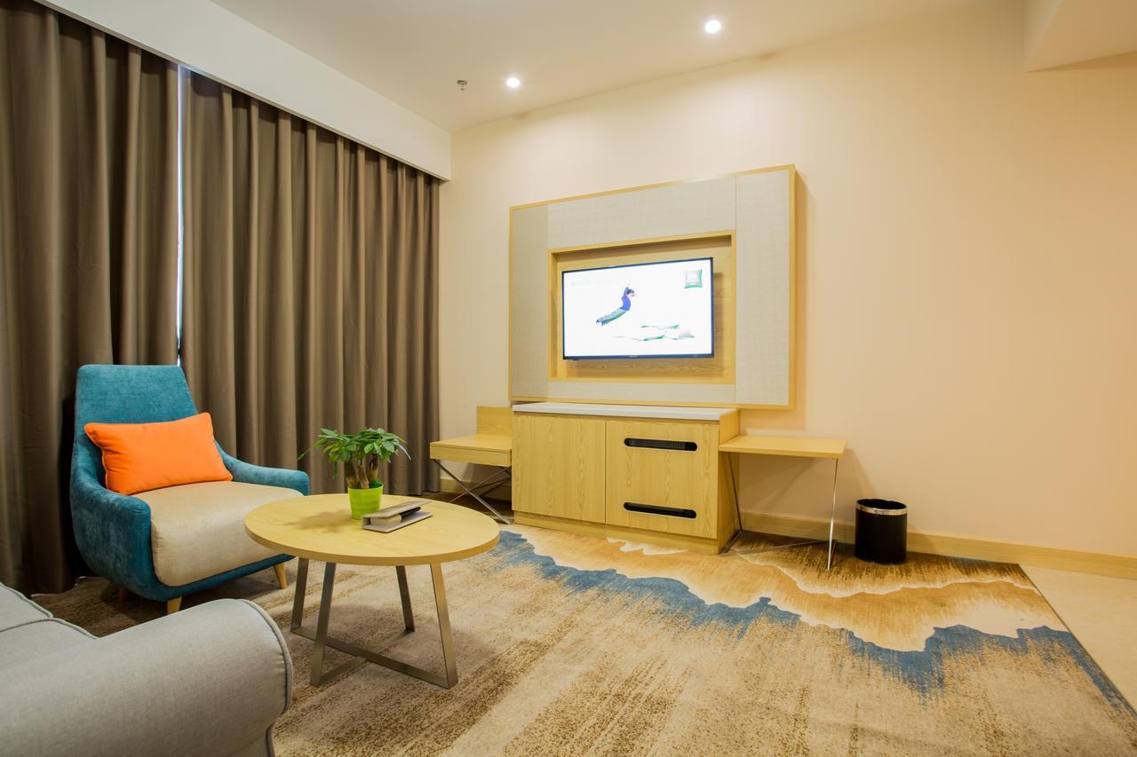 Ibis Styles Changsha Intl Exhibition Ctr Huangxing Экстерьер фото